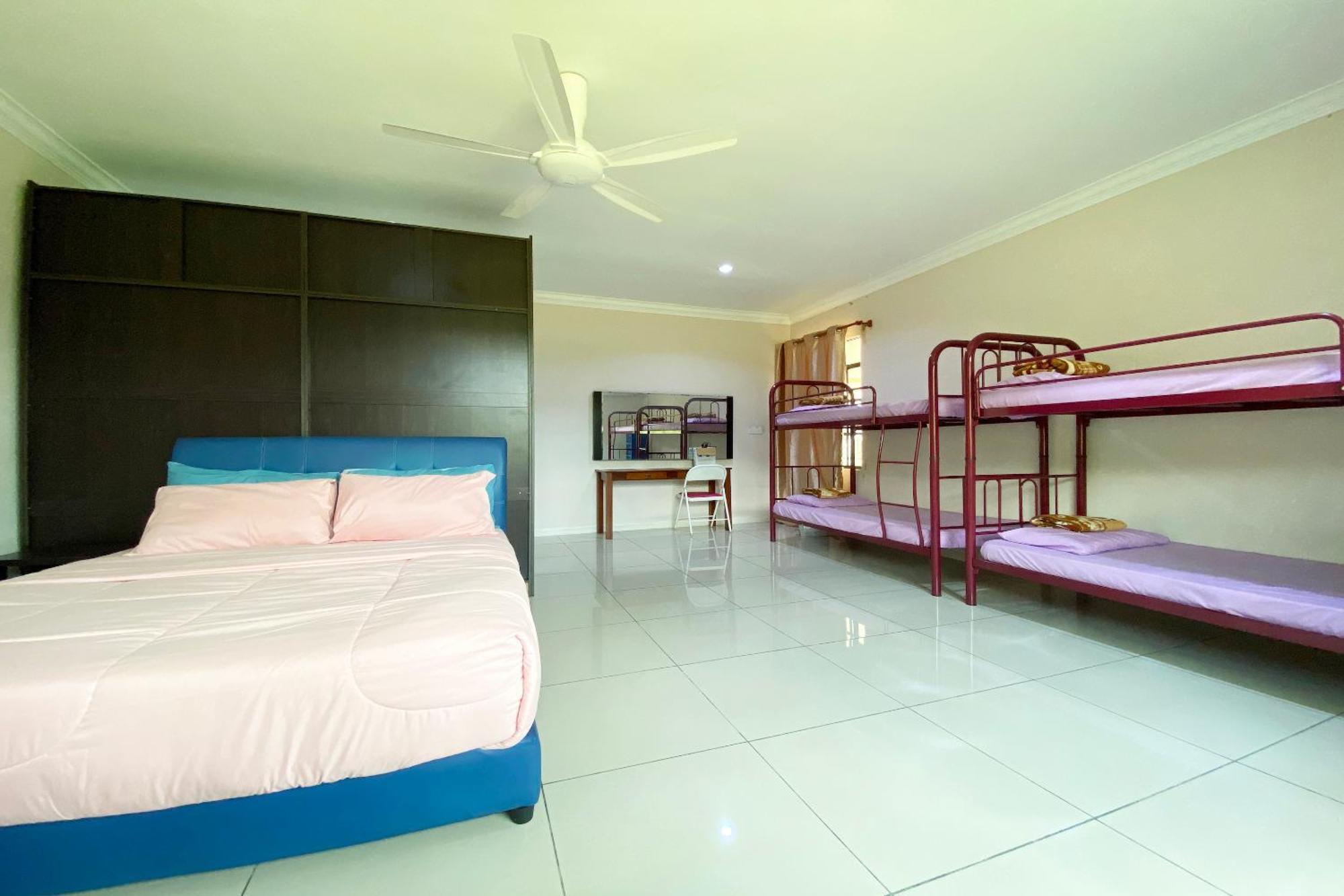 OYO Home 90318 Tambunan Nature Lodge Bagian luar foto